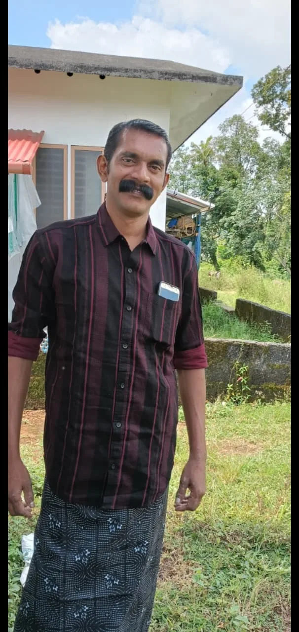 അയ്മനം ഗ്രാമപഞ്ചായത്ത് 𝟑-ാം വാർഡ് മെമ്പർ ചിന്നമ്മ പാപ്പച്ചന്റെ മകൻ അനീഷ് എൻപി(𝟒𝟒) നിര്യാതനായി; സംസ്കാരം നാളെ(11/09/26)