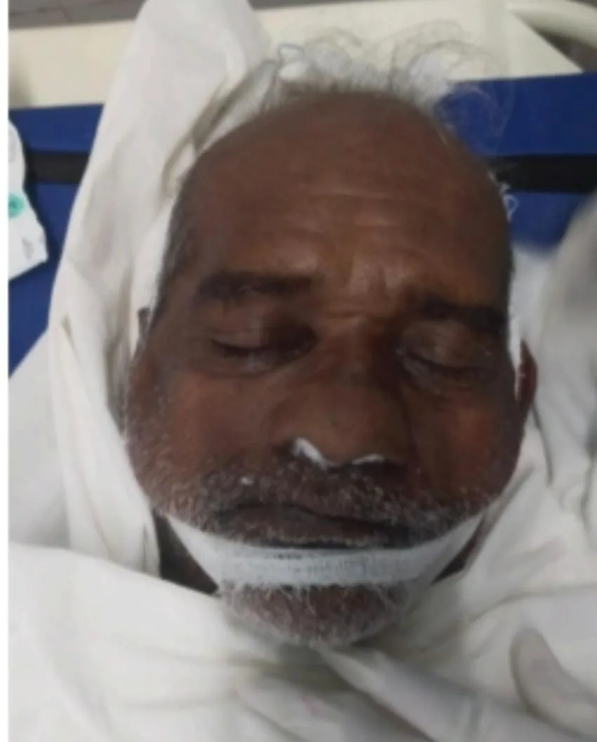 ഈ ഫാേട്ടായിൽ കാണുന്ന രാജു (60) എന്നയാൾ കാഞ്ഞിരപ്പള്ളി ടൗണിൽ പലവിധ ജോലികൾ ചെയ്തുവന്നയാളാണ്, ഇയാൾ (17/07/2026) ചികിത്സയിലിരിക്ക കോട്ടയം മെഡിക്കൽ കാേളജിൽ വെച്ച് മരണപ്പെട്ടിട്ടുള്ളതാണ്, ഇയാളെപറ്റി എന്തെങ്കിലും വിവരം ലഭിക്കുന്നവർ കാഞ്ഞിരപ്പള്ളി പോലീസ് സ്റ്റേഷനുമായി ഉടൻ ബന്ധപ്പെടുക 9497987076, 9497980323, 04828-202800
