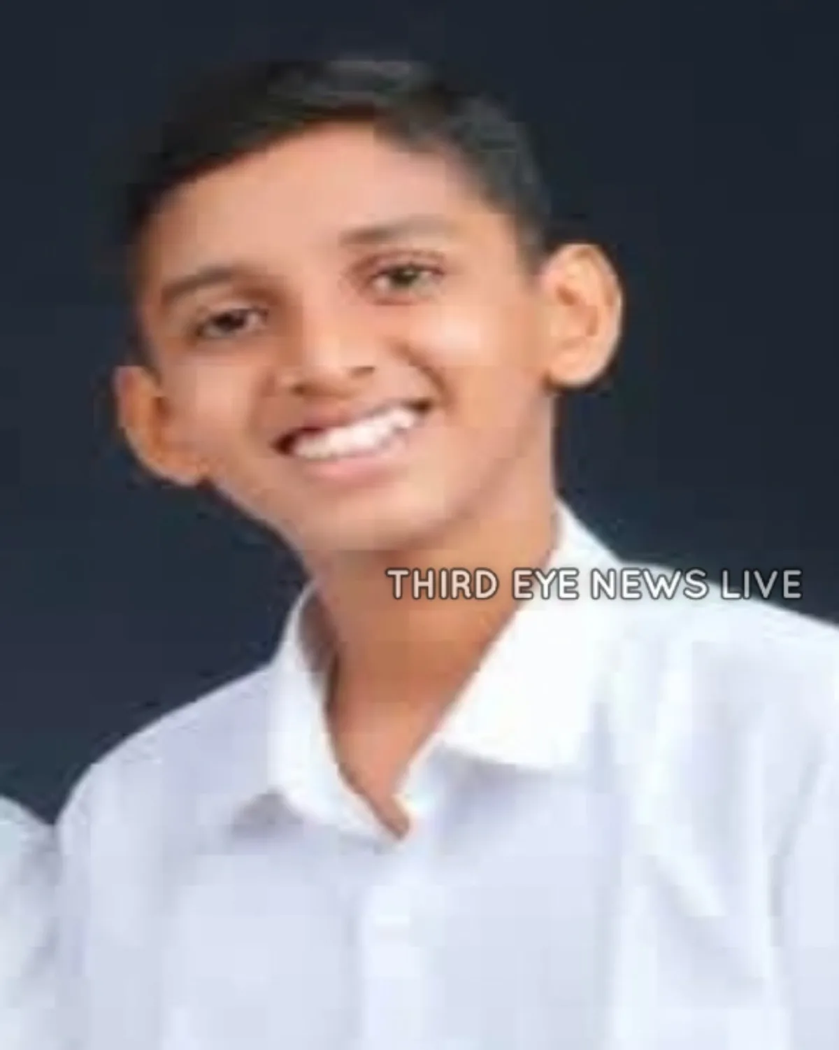 കോട്ടയം വടവാതൂരിൽ നിന്ന് 14 കാരനെ  കാണ്മാനില്ല; കാണാതായത് റൂബൻ രജിത്ത് കുരുവിളയെ; കുട്ടിയെ കണ്ടെത്തുന്നവർ അടുത്തുള്ള പോലീസ് സ്റ്റേഷനിലോ താഴെ കാണുന്ന നമ്പറിലോ ബന്ധപ്പെടുക - 9495188861  8606466191