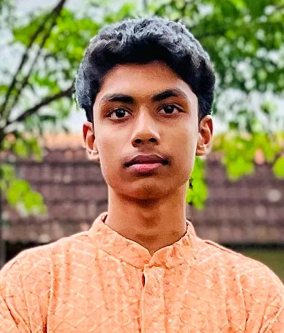 ഈ ഫോട്ടോയിൽ കാണുന്ന ചങ്ങനാശ്ശേരി ഫാത്തിമ പുരം ഉസ്മാനിയ മനസിലിൽ മുഹമ്മദ് യാസീൻ (16) (23/08/2026) ഞായർ രാത്രി 08 മണി മുതൽ ചങ്ങാനാശ്ശേരിയിൽ നിന്നും കാണാതായി;എന്തെങ്കിലും വിവരം ലഭിക്കുന്നവർ ചങ്ങനാശ്ശേരി പോലീസ് സ്റ്റേഷനിൽ താഴെ കാണുന്ന നമ്പരിൽ ബന്ധപ്പെടുക ഫോൺ: 0481 2420100